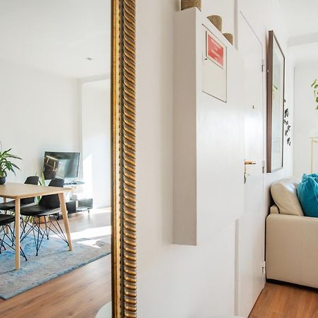 Bright Apartment In ลิสบอน ภายนอก รูปภาพ